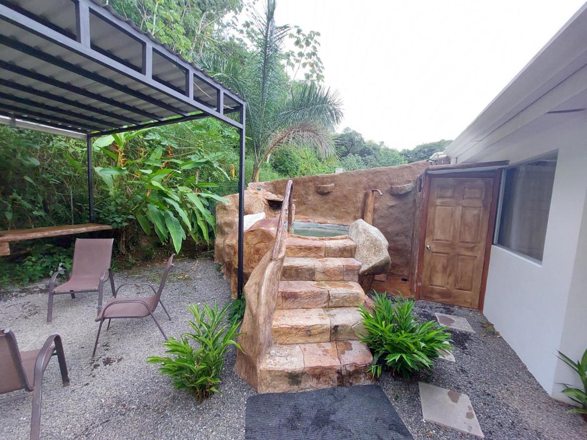 Villa Privada Con Jacuzzi Herradura Jaco Playa Herradura  Eksteriør bilde